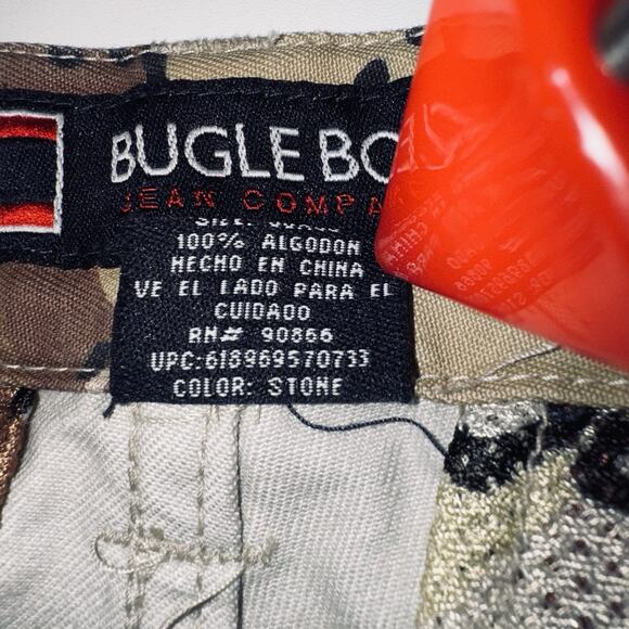 Vintage Y2K Bugle Boy Cargo Pants 30x30 Khaki Camo Wide Leg Patches Zip Pocket - Picture 9 of 12